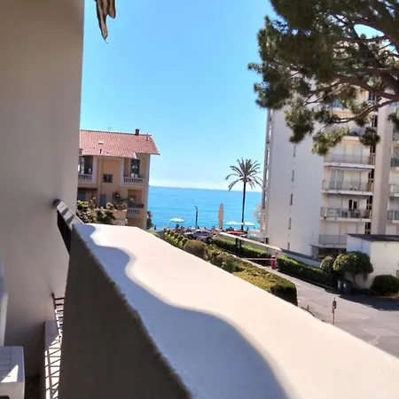 Proche Apartament *